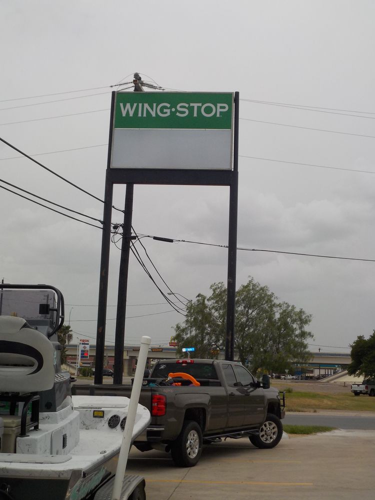 994 E Hidalgo Ave, Raymondville, TX 78580
